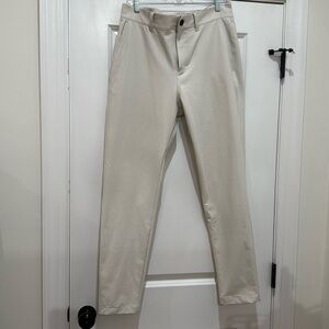 Men's trouser 31 in inseam, 5 pocket. They have been worn but great condition